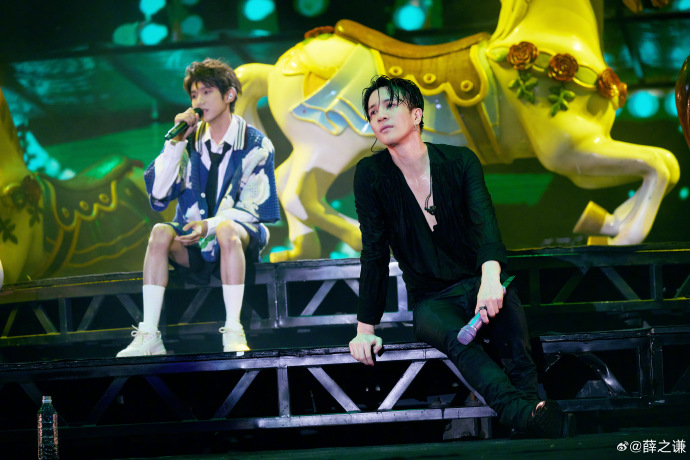 圆满在 雷雨里 我和源 等到你 承蒙关照🙏 ​​​