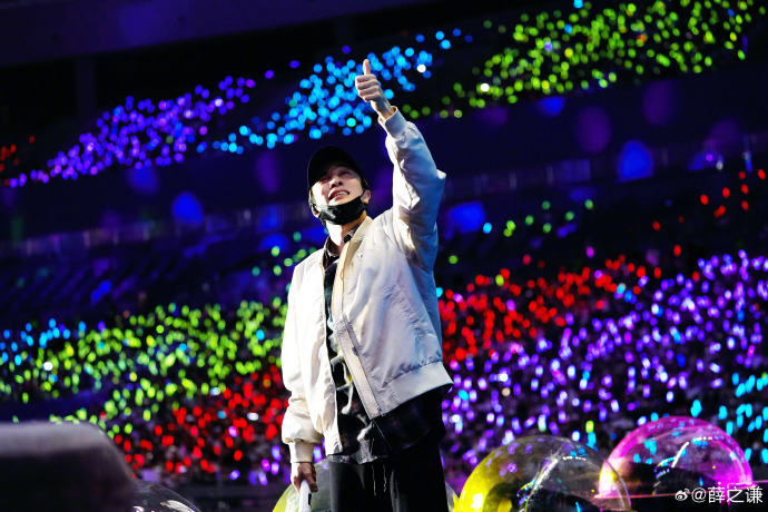 成都x3.3场 就像你相信我 我也相信着你 圆满 知足 开心 要得～ 承蒙你～关照🙏 ​​​