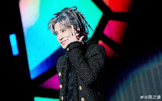 我策马错过 洛城里的花香 谢万人阻挡 我的疯狂 洛阳x2 承蒙关照🙏 ​​​