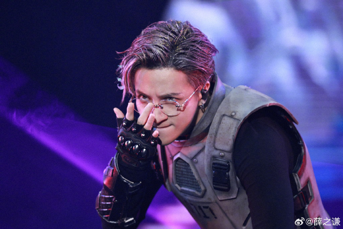 你策马赶到 在日落之前 承蒙 关照🙏 呼和浩特x2 ​​​